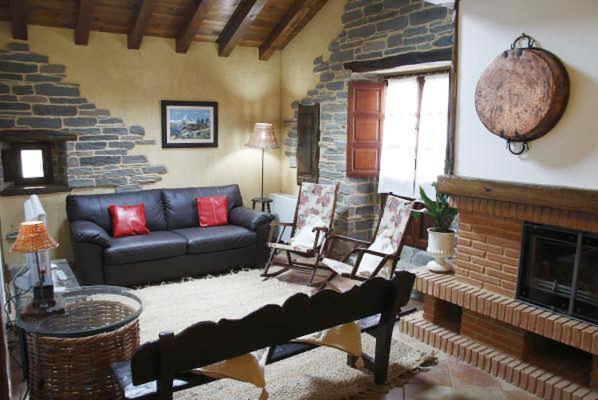 Apartamentos Rurales Rincon De Aiara Menagaray ภายนอก รูปภาพ