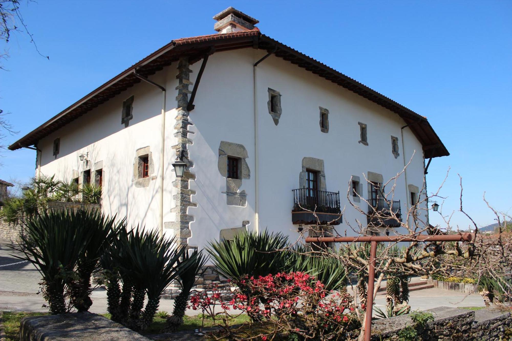 Apartamentos Rurales Rincon De Aiara Menagaray ภายนอก รูปภาพ